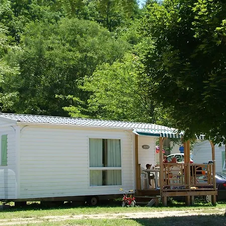 Vivacamp Le Mas De Champel Campsite 4*